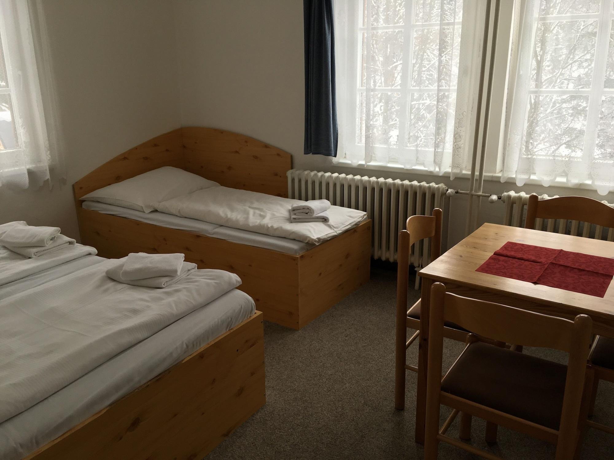 Hotel Tri Ruze Špindlerŭv Mlýn Eksteriør bilde