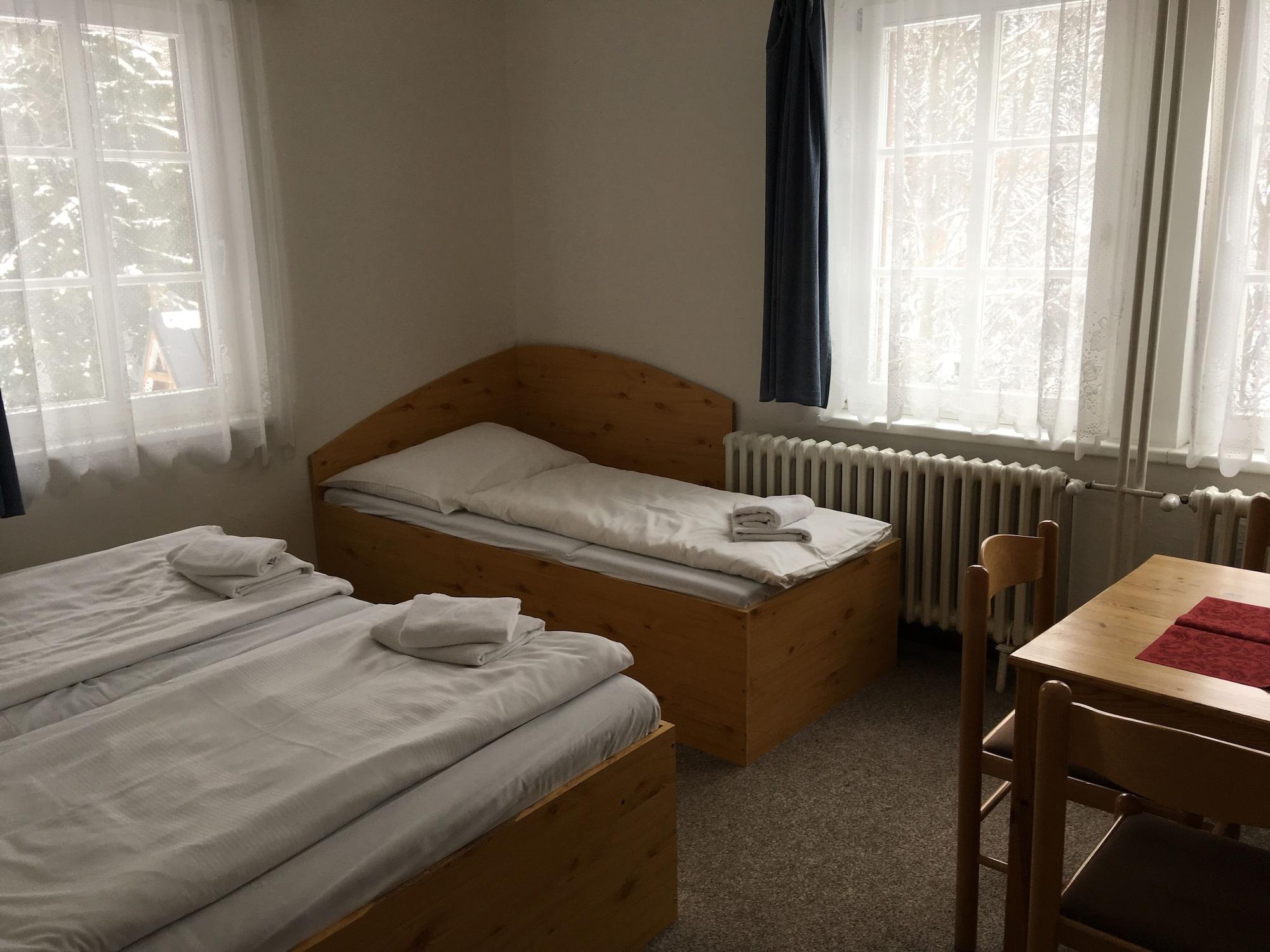 Hotel Tri Ruze Špindlerŭv Mlýn Eksteriør bilde